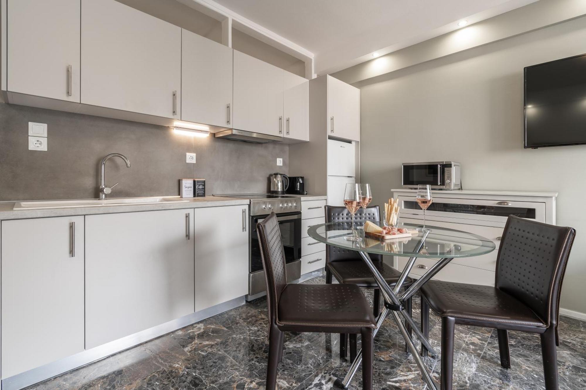Elegant Suite - Thessaloniki Exterior photo