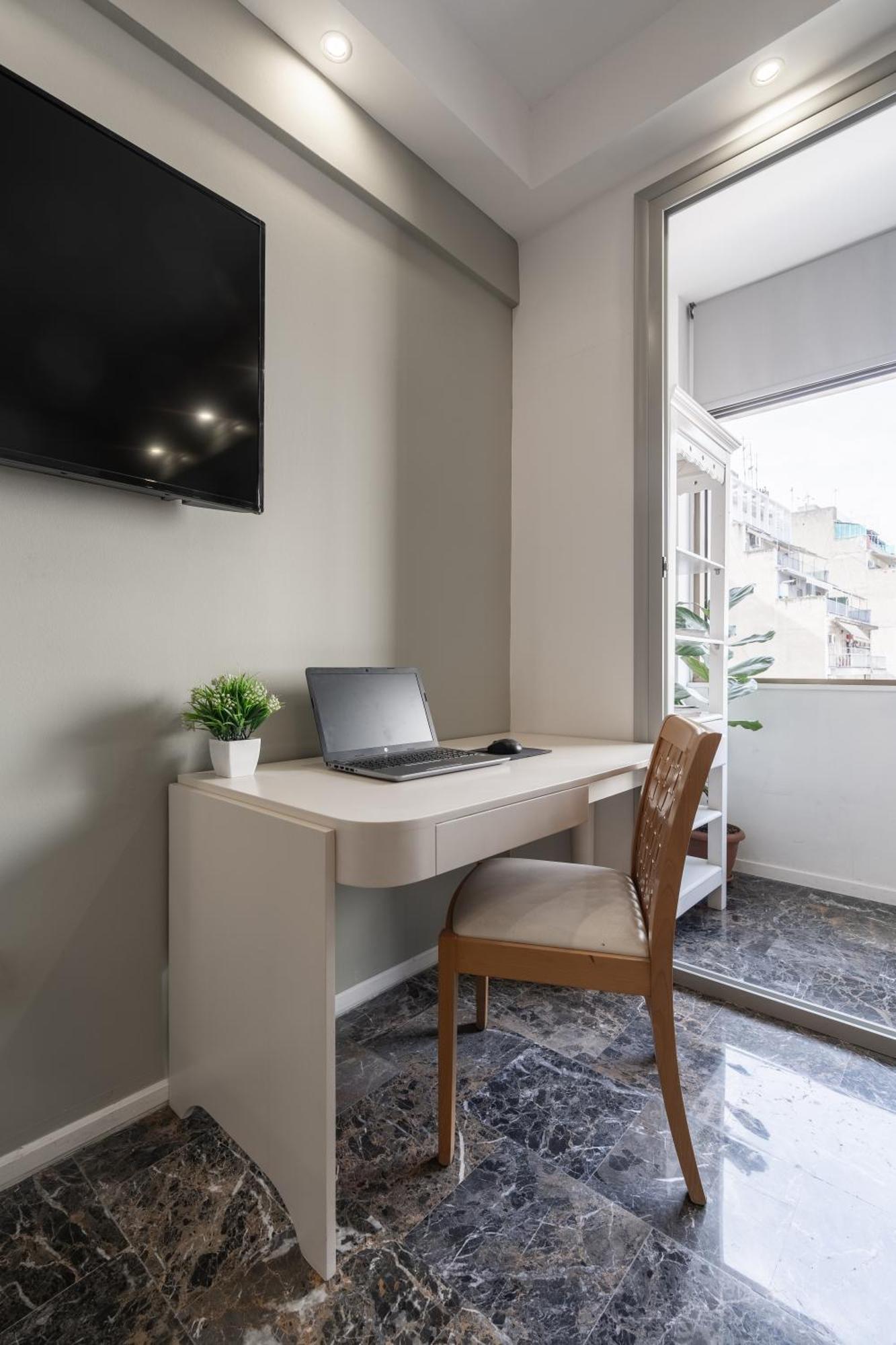 Elegant Suite - Thessaloniki Exterior photo