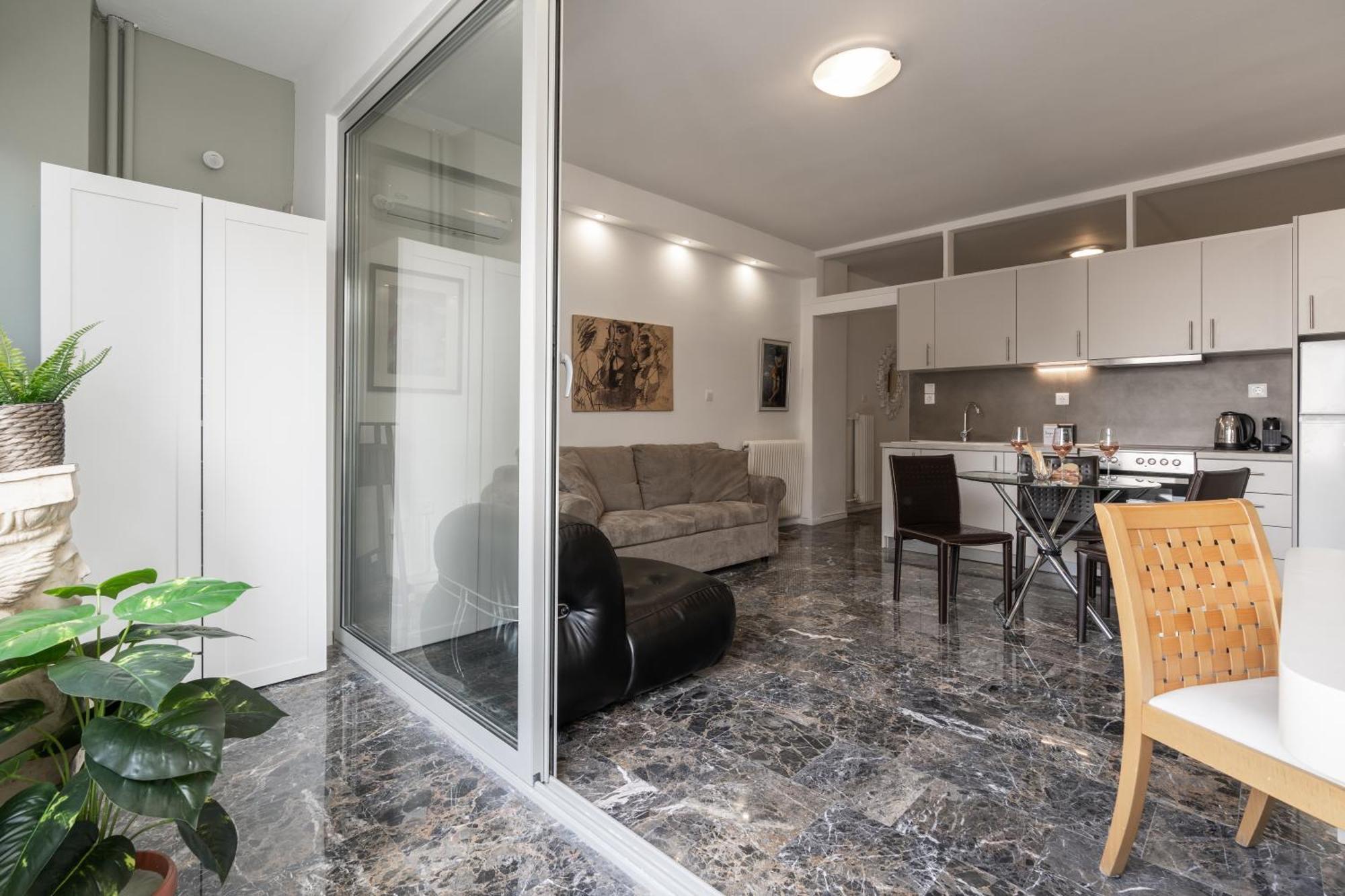 Elegant Suite - Thessaloniki Exterior photo